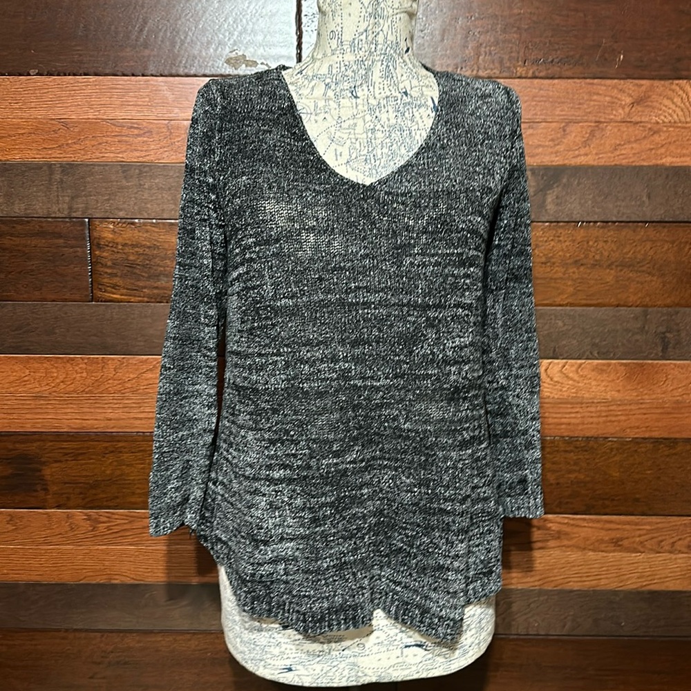 Spense Knits V Neck Long Sleeve Dark Gray Mesh Knit Sweater